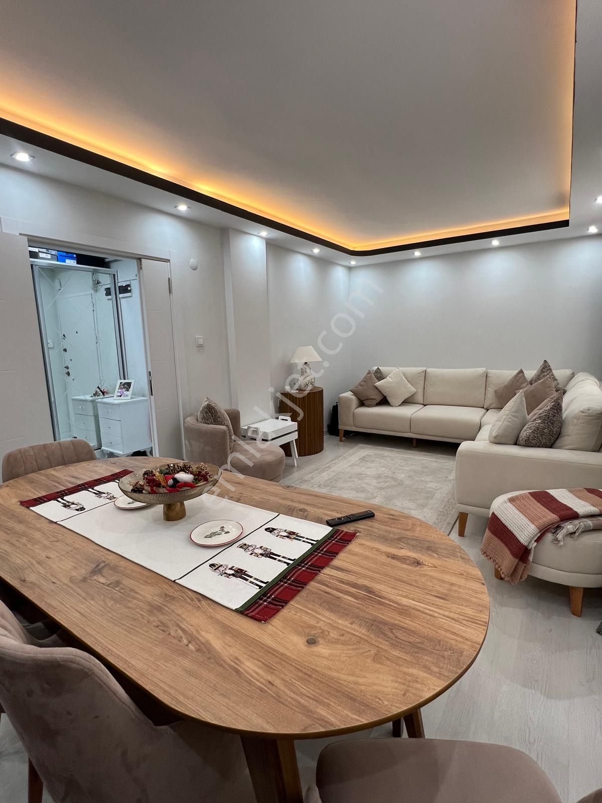 Hatayda 3+1 Doğalgazlı Full Bakımlı