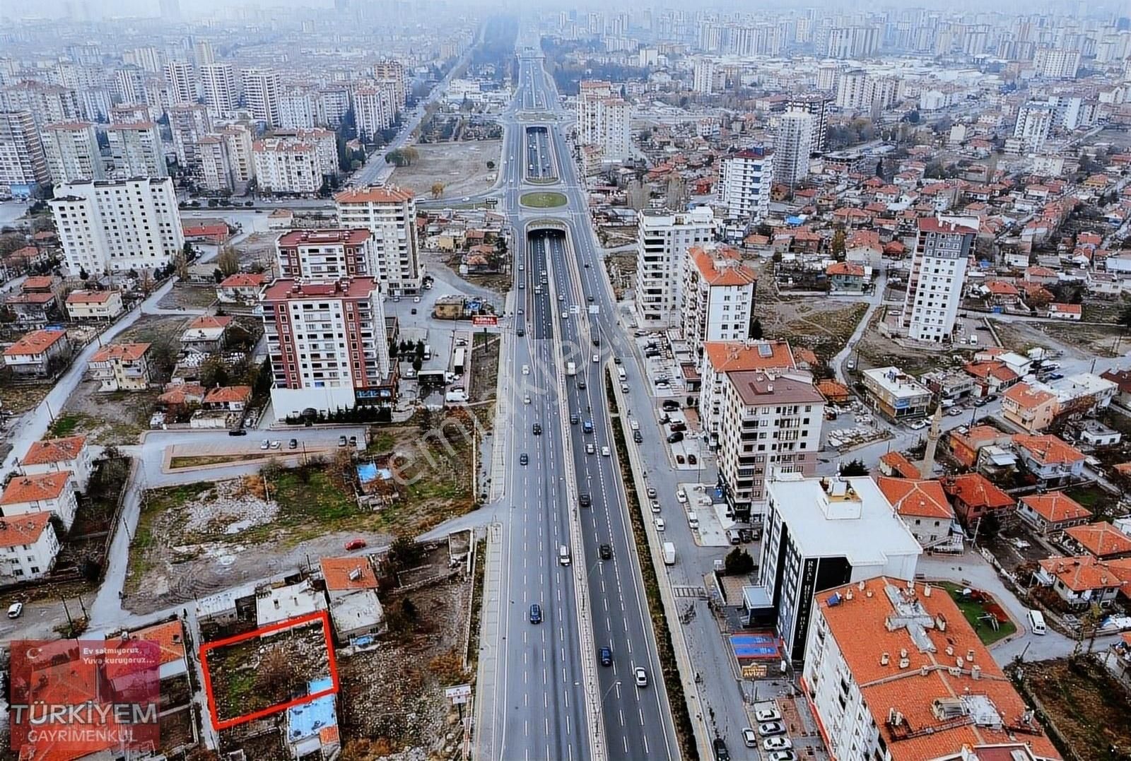 Uğurevler'de Anayol Yakını Satılık 285m2 Ticari+konut Parseli!!