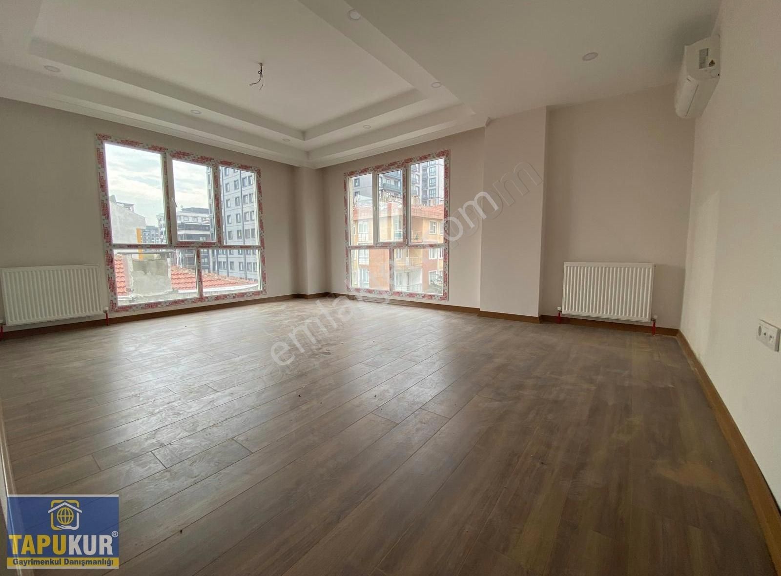 Bahçelievler Devlet Hast.yanı Otoparklı Satılık 140m2 3+1 Daire