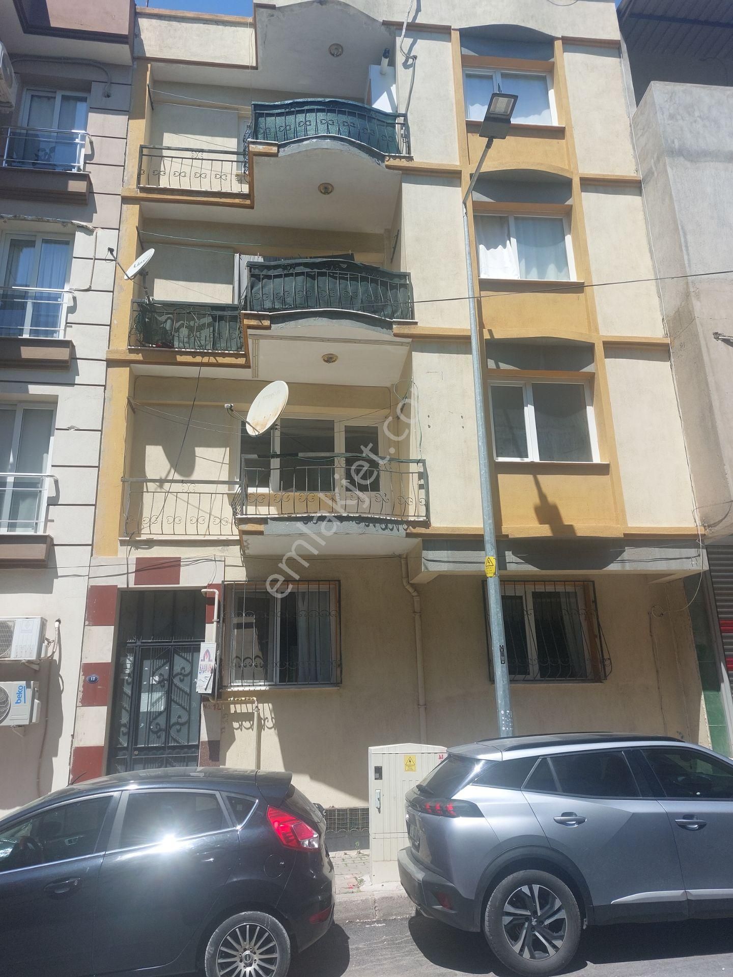 Yıldız Mah. Müstakil Kat Doğalgazlı Ayrı Mutfaklı 2+1