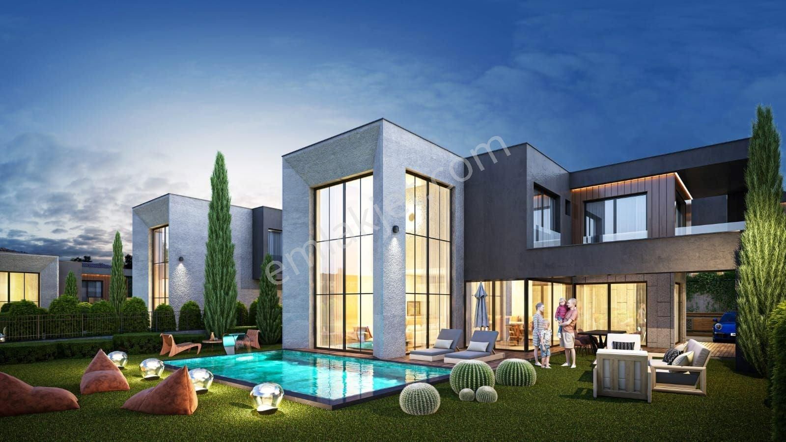 Kuşadası Karaova Mevki Müstakil Geniş Yeni Villa