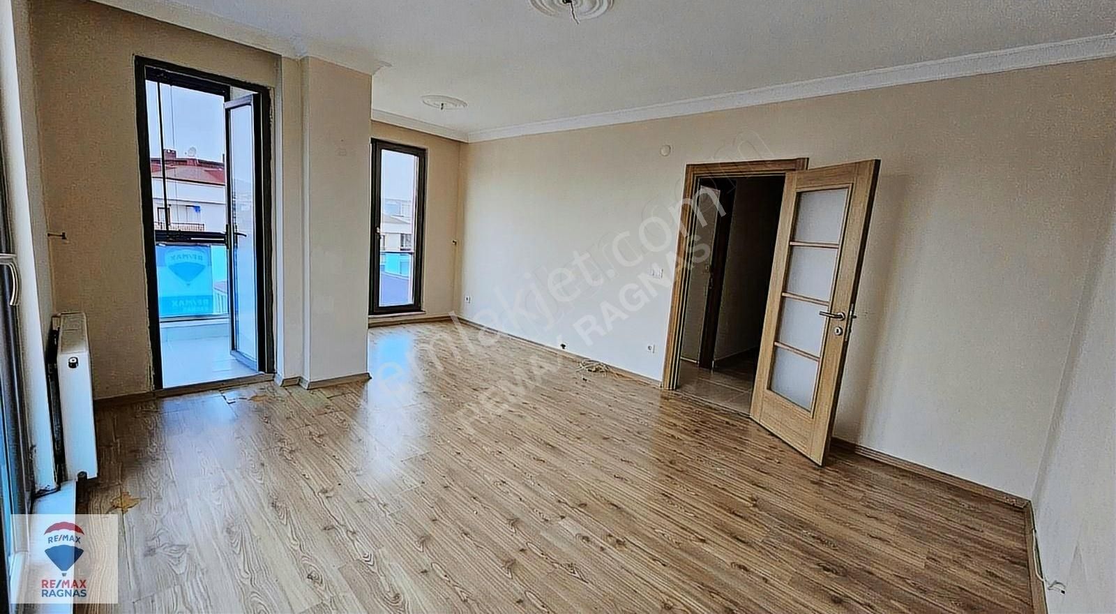 Çekmeköy Çatalmeşe Mahallesi'nde Kiralık Ara Kat Geniş 2+1 Daire