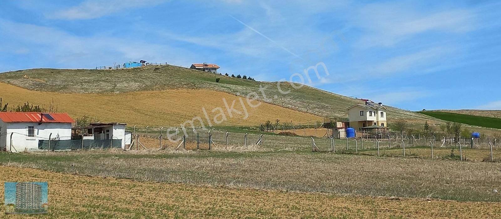 Pursaklar Sirkelide 875m2 Tek Tapu İmarlı Arsa