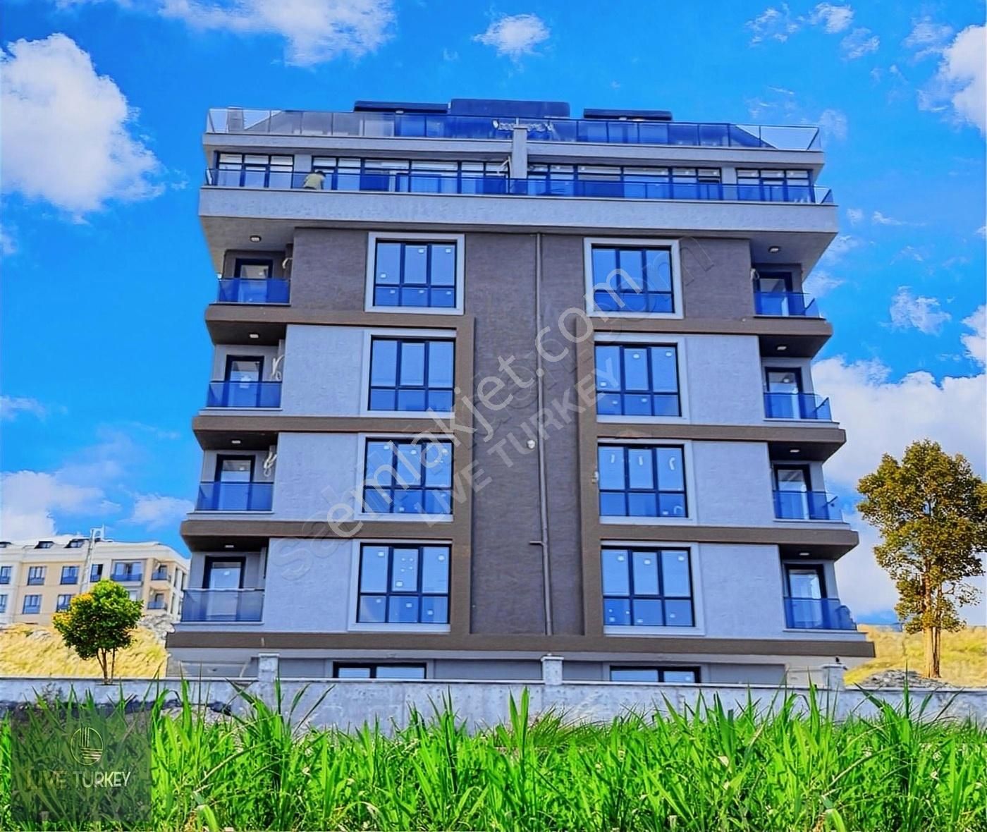 Lıve Turkey'de Marina'ya 5dk Mesafe De Ebeveyn Banyolu 3+1 Daire !!