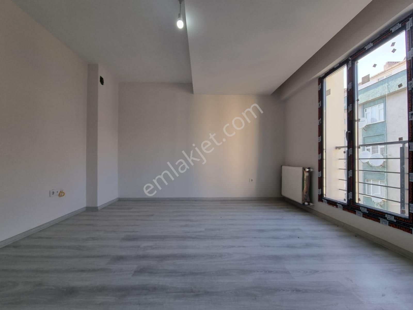 Bahçelievler Şirinevler Satılık Sıfır 2+1 Ara Kat Daire. Vizyon