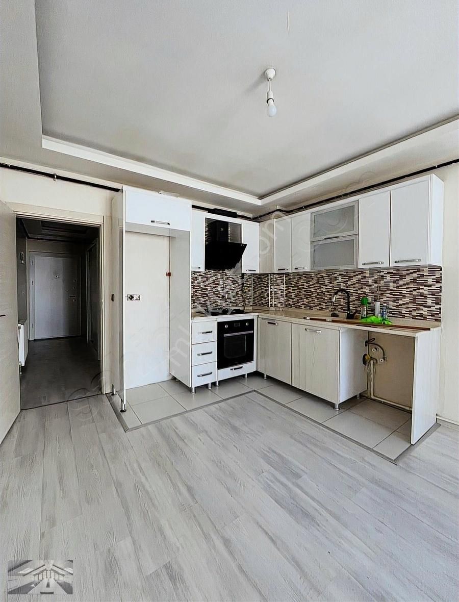 Ydn'den Van Avm'ye Yakın Kiralık Amerikan Mutfaklı 2+1 Daire
