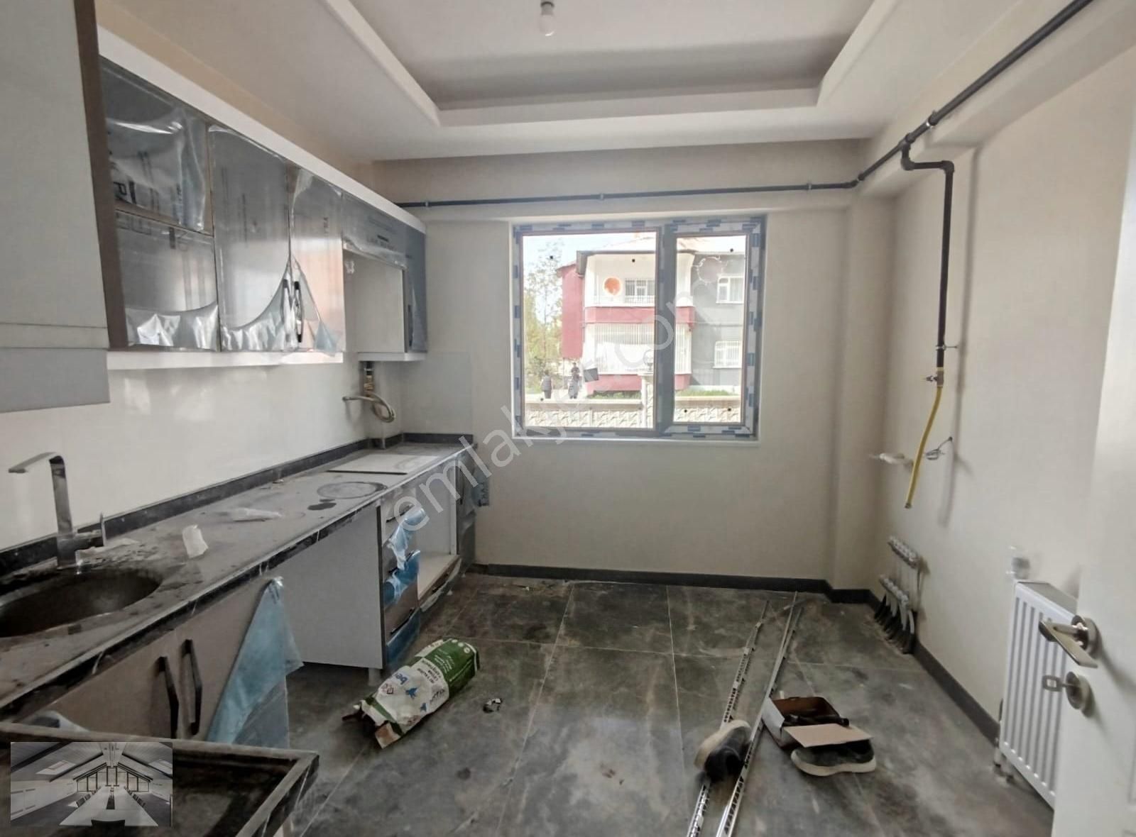 Ydn'den Alipaşa Mah. Satılık Yüksek Giriş 2+1 Lüx Daire