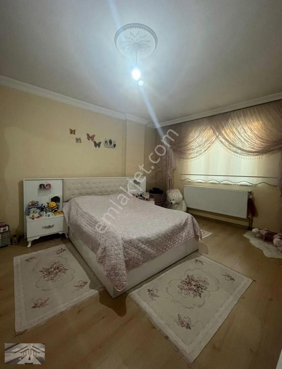 Ydn Emlak'tan Alipaşada Site İçerisinde Kiralık Eşyalı 3+1 Daire