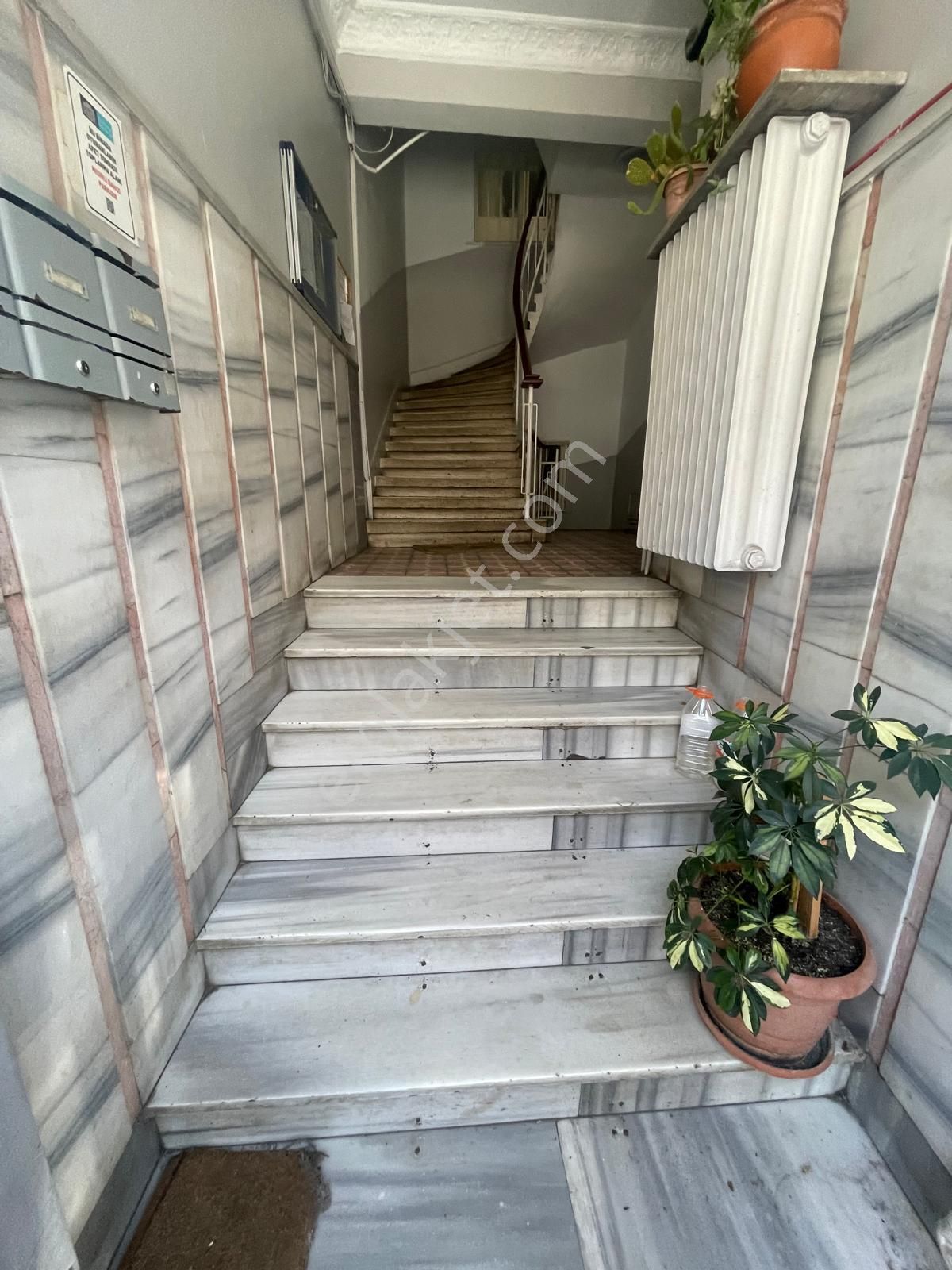 Beşiktaş Merkezi Konumda 2+1 Satılık Kupon Daire - Görsel 2