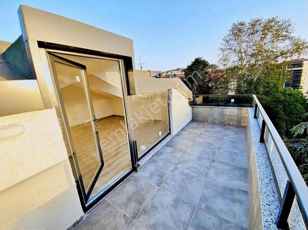 Eriş Emlak Dan Ahile Çok Yakın Sıfır 180m2 3+2 Manzaralı Dublex İskanlıdır