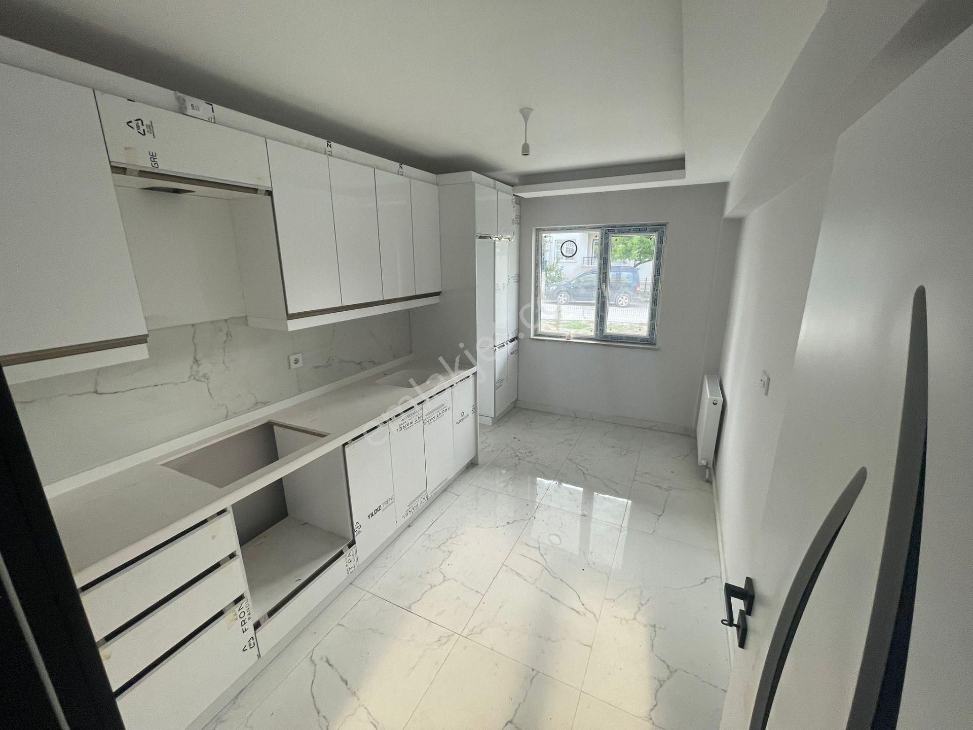 Es-as'tan Sincan Tandoğan Mahallesi 2+1 Bağımsız Yapılı Asansörlü Sıfır Daire