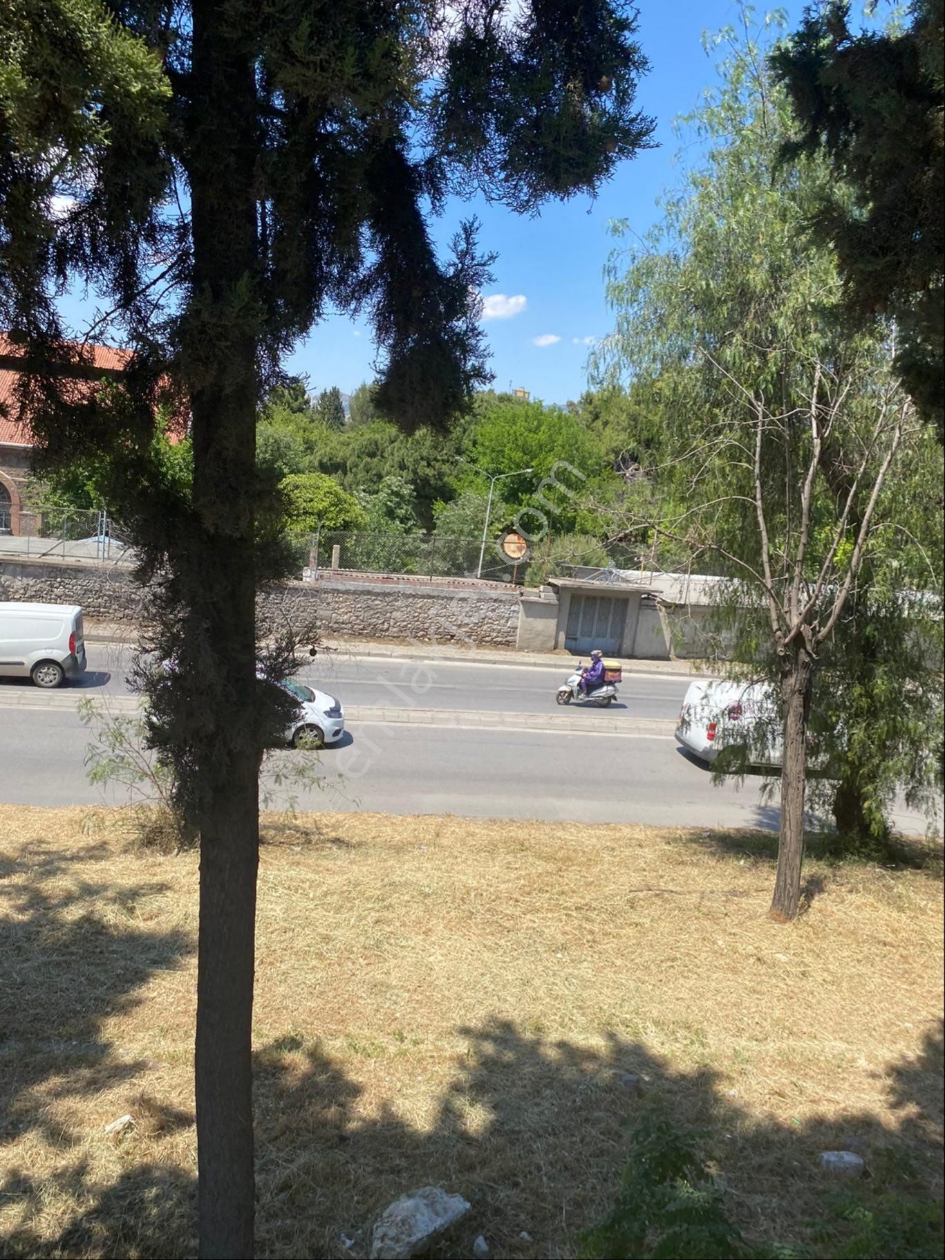 Konak Cengiz Topel'de Satılık 82,50m2 Satılık Arsa