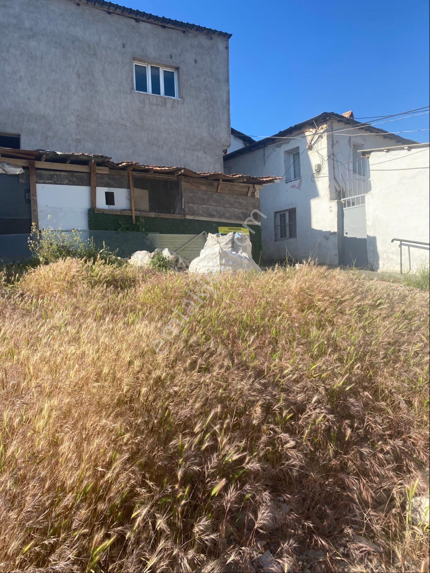 Ticari Değeri Yüksek Konum 82,5 M2 Satılık Arsa. - Görsel 3