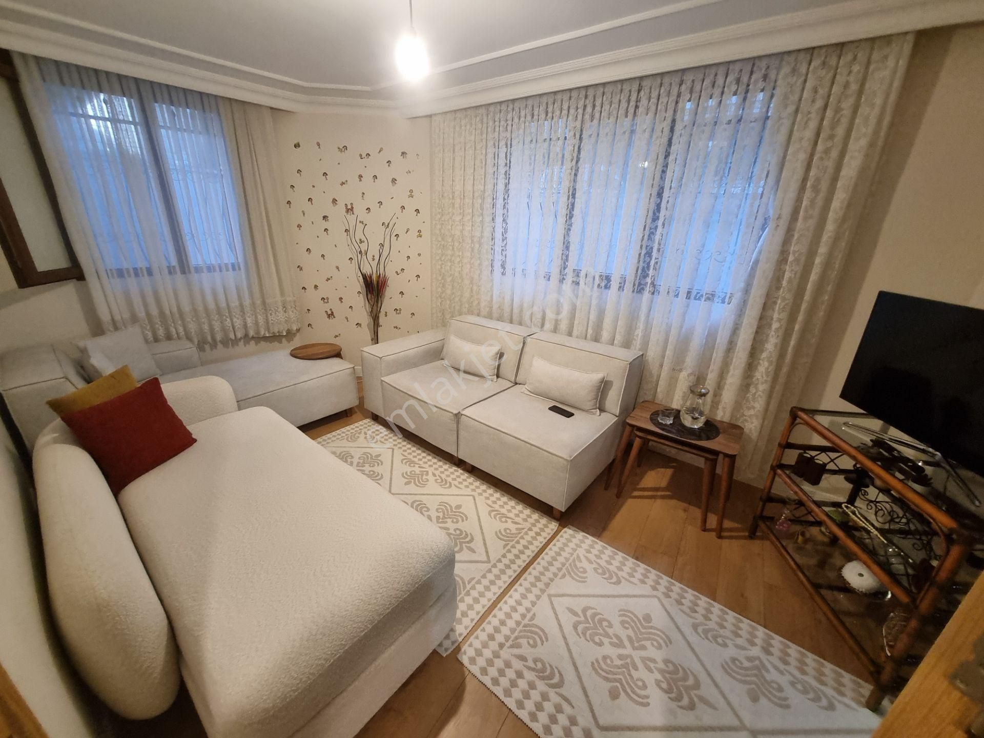 Çekmeköy Hamidiye Mahallesinde Satılık 1+1 Daire