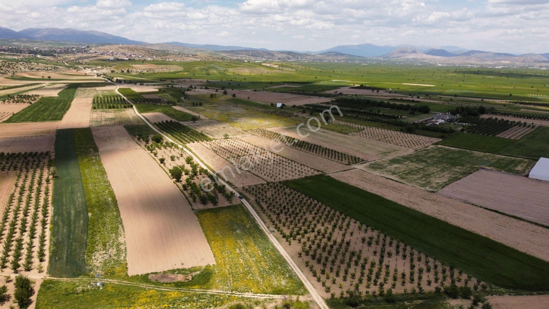 Arasta Gayrimenkul Den Küçükköy Mahallesinde Muhteşem Tarla - Görsel 8