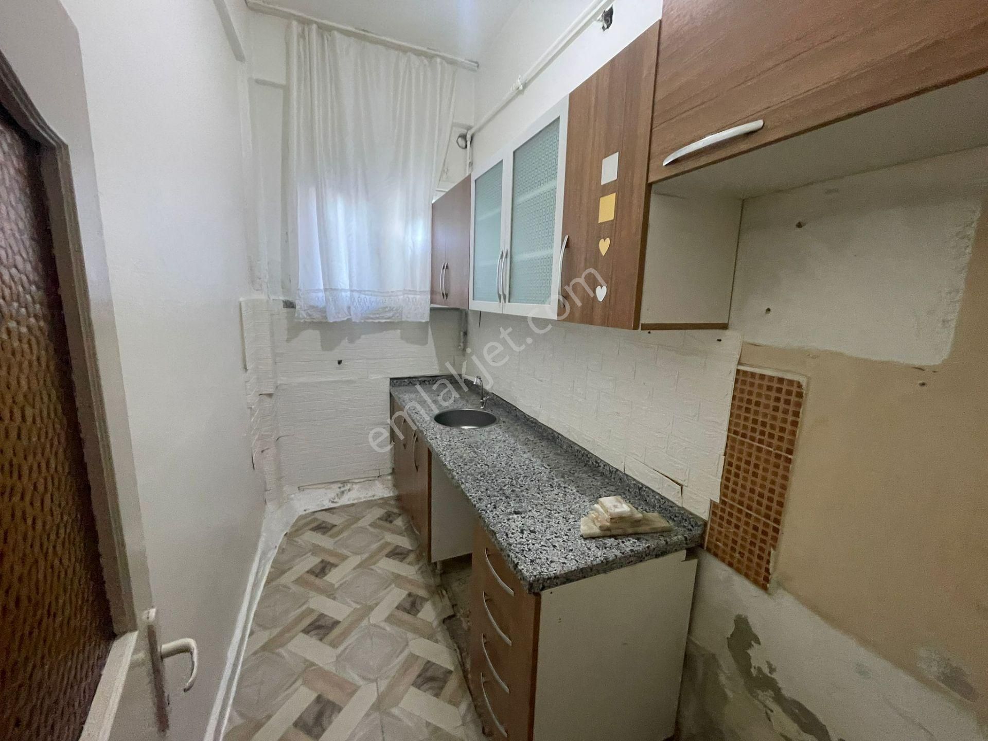 Tapar'dan İsmetpaşa Mh. 1+1 Giriş Kat Daire