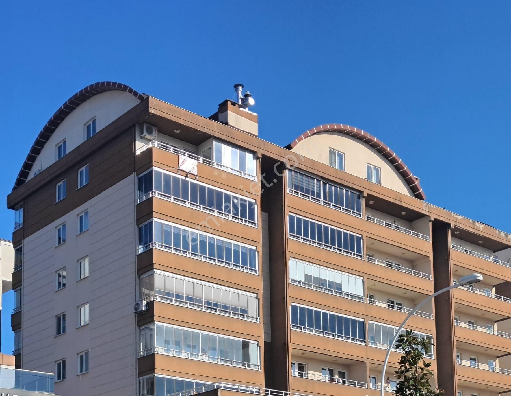 Altınşehir Mh. Metronun Önünde Kiralık Manzaralı Dubleks Daire