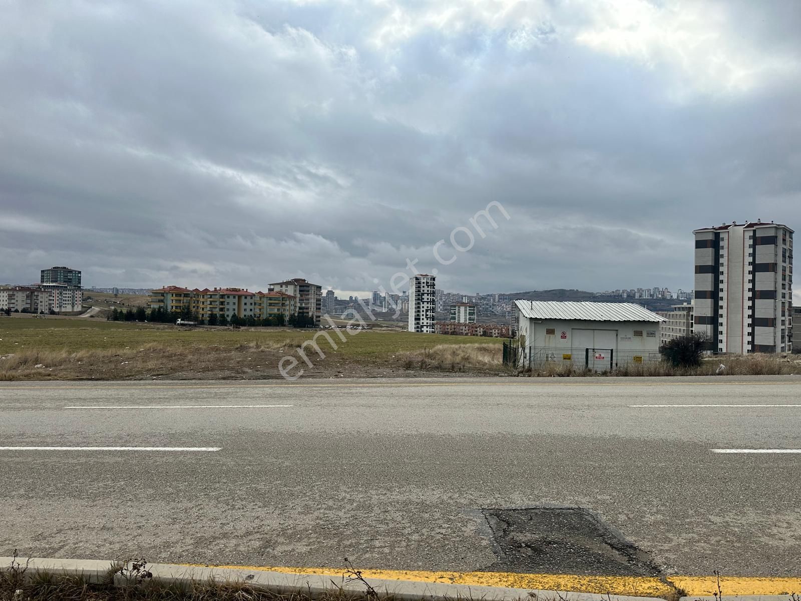 Yakacıkda 6 Daire Getirili 1618m 0.90 Emsal Site Parseli Fırsatı - Görsel 28