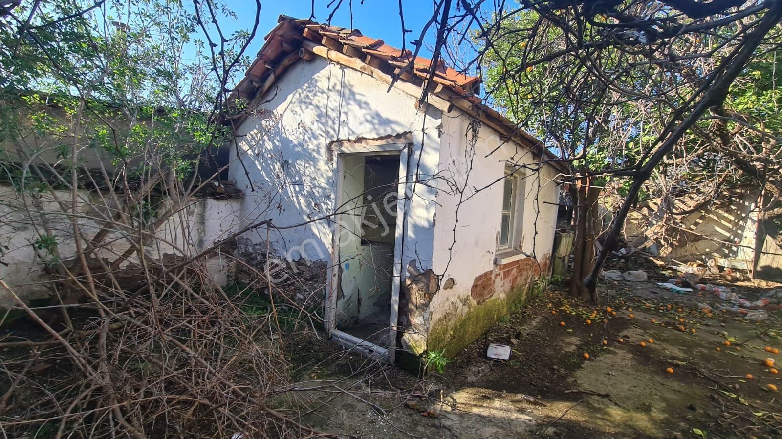 Antika Gayrimenkul'den Bayındır Sanayi Depolama Alanı Olan Arsa