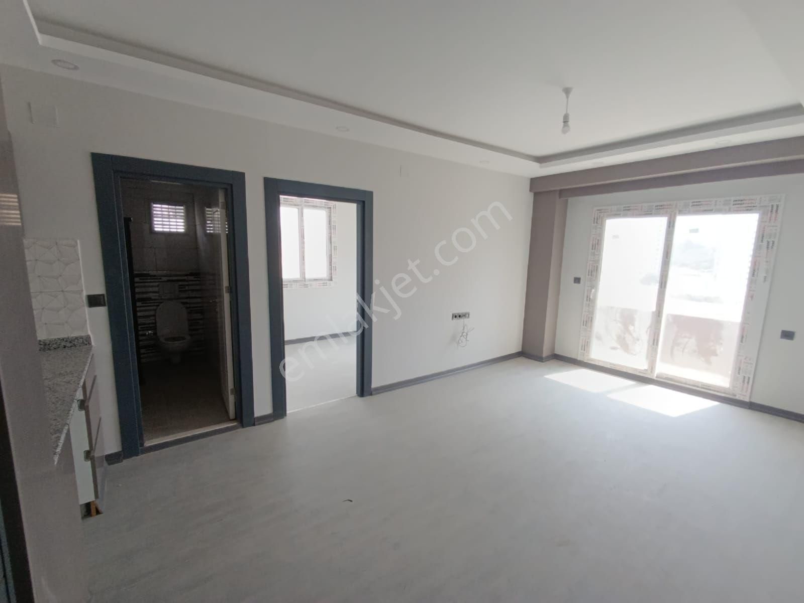 Gültepe Mahallesinde 1+1 Satılık İskanlı Hasarsız Daire
