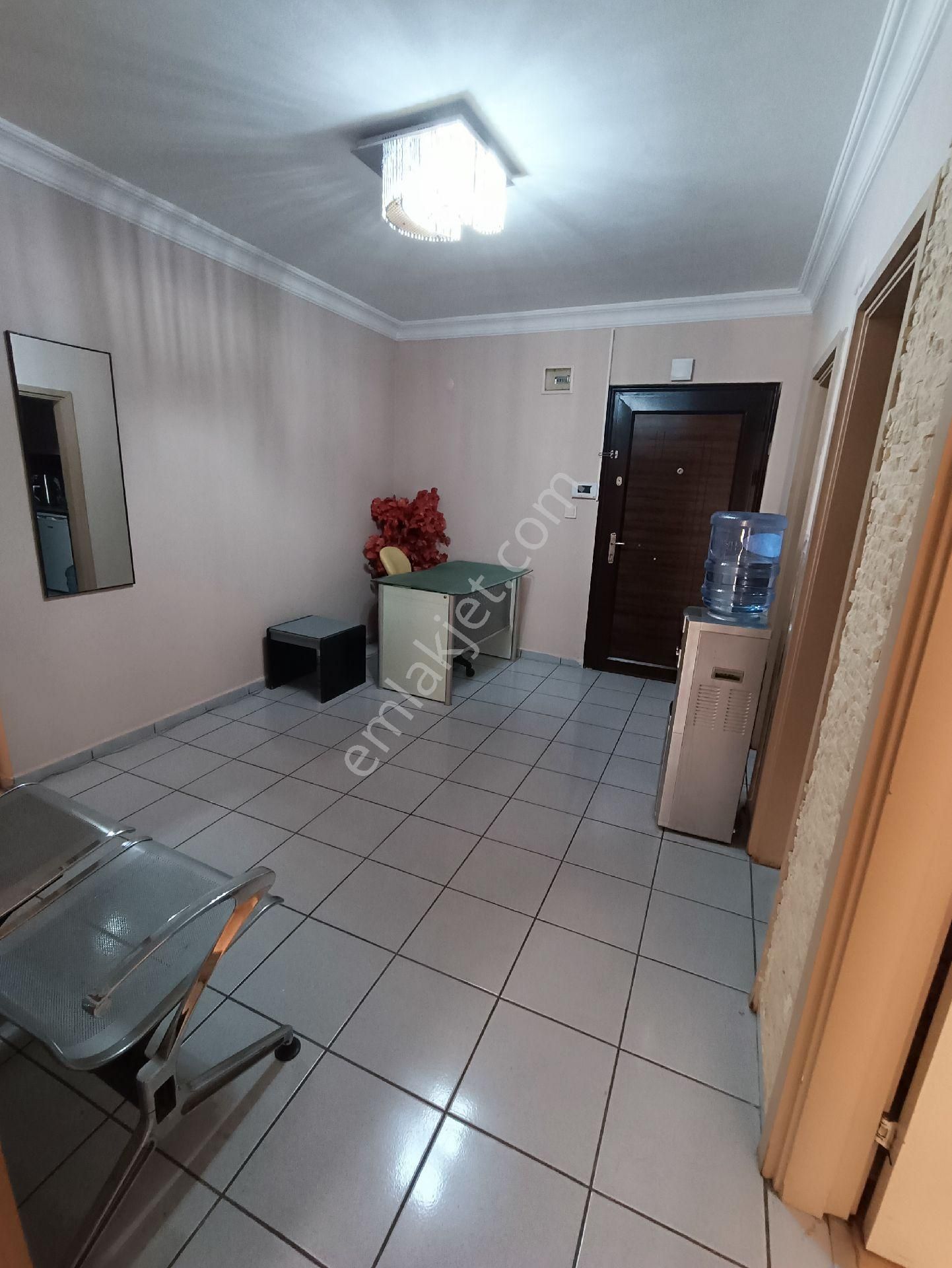 Valilik Yakını İşmerkezinde Kiralık Ofis
