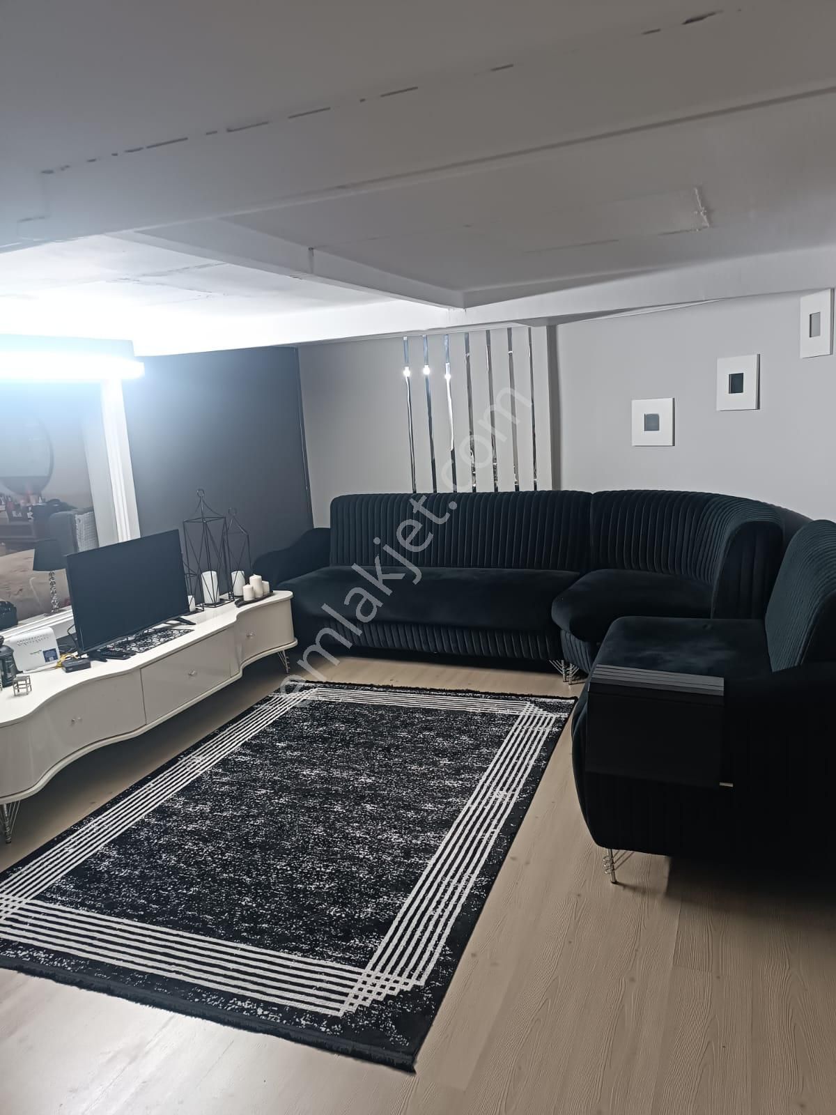 Bursa Yıldırım Hocataşkın Mah 106 M 3 Katlı Satılık Ev