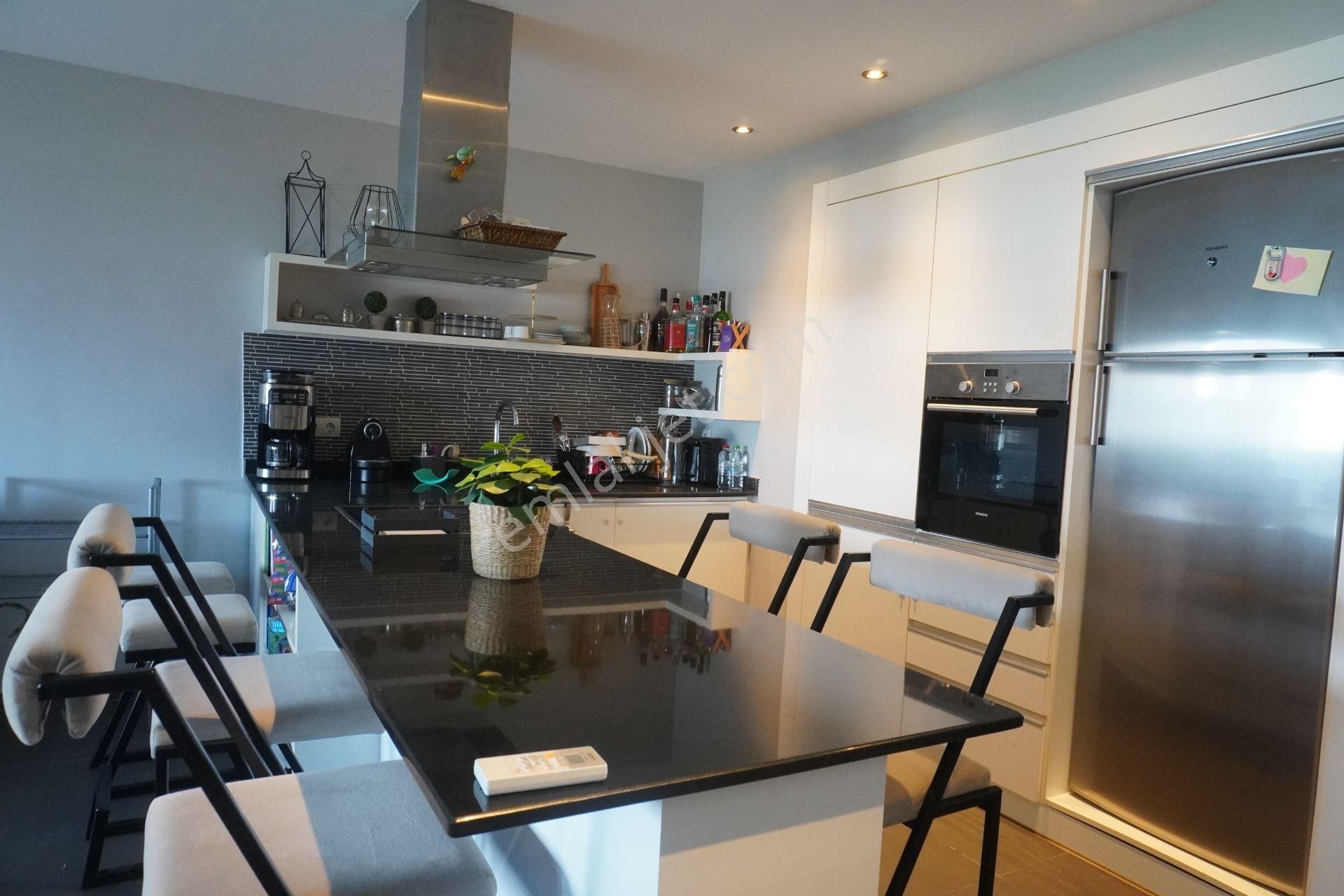 Manavgat Side Agora Sitesinde Satılık 4+1 Dubleks Daire
