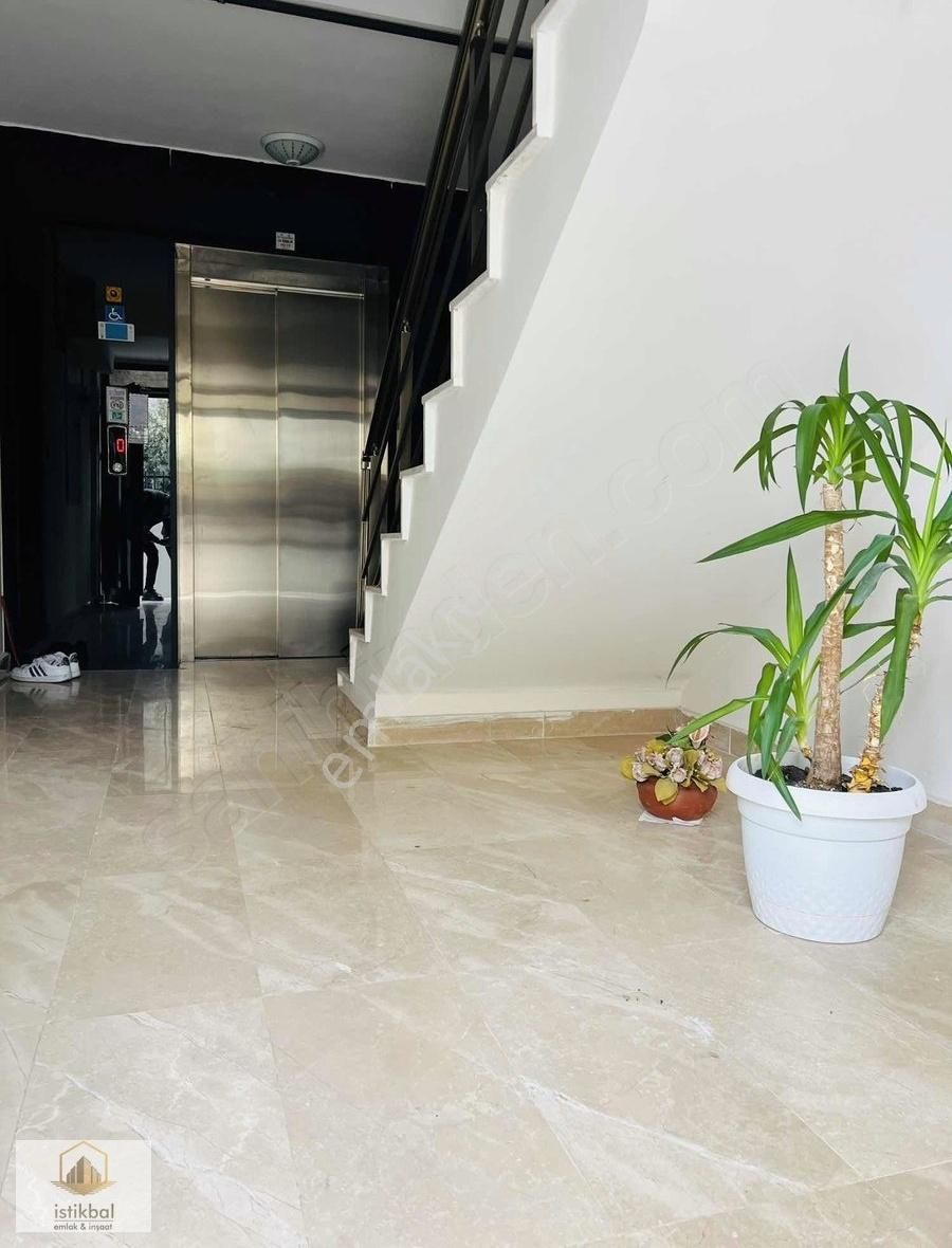 Yerden Isıtmalı 2+1 85m2 Sıfır Ara Katta Harika Daireler
