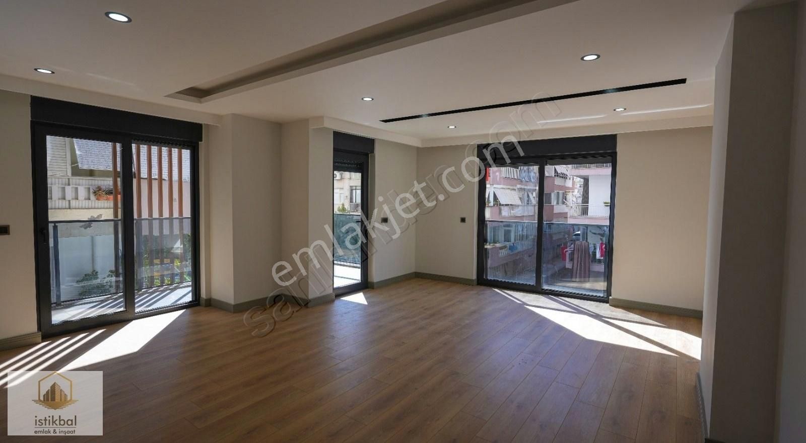 Antalya Merkezde 3+1 Açık Kapalı Otoparklı Muhteşem Daire