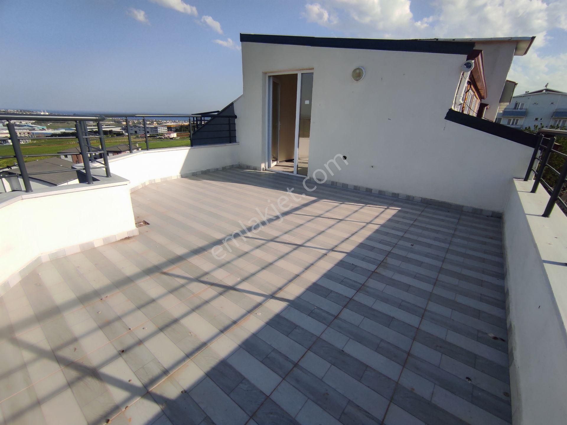 Büşra Gayrimenkulden Satılık Dublex Daire Sıfır 180m2 4+1 Mutfak 2 Banyo 2 Geniş Teraslı
