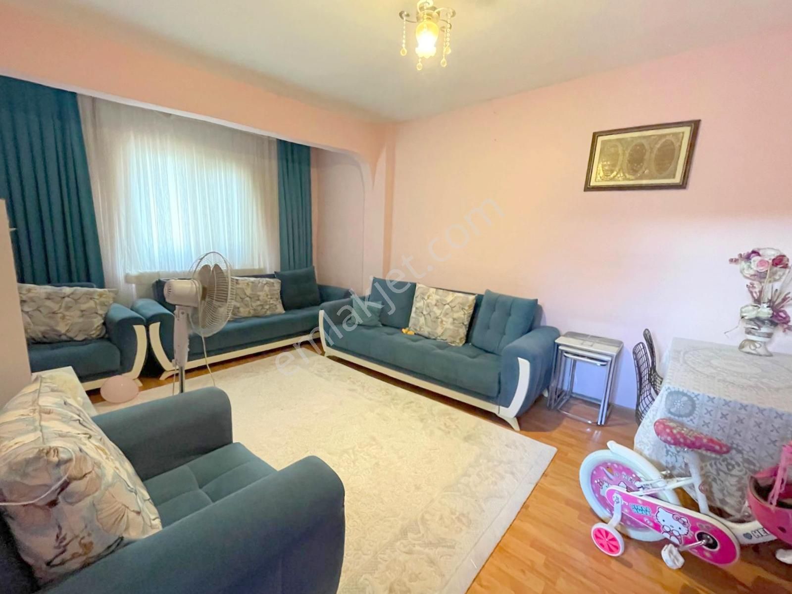 Mertcan'dan Ramazanoğlu Mah. Ankara Cad. 3dk Mesafeli Müstakil Ev