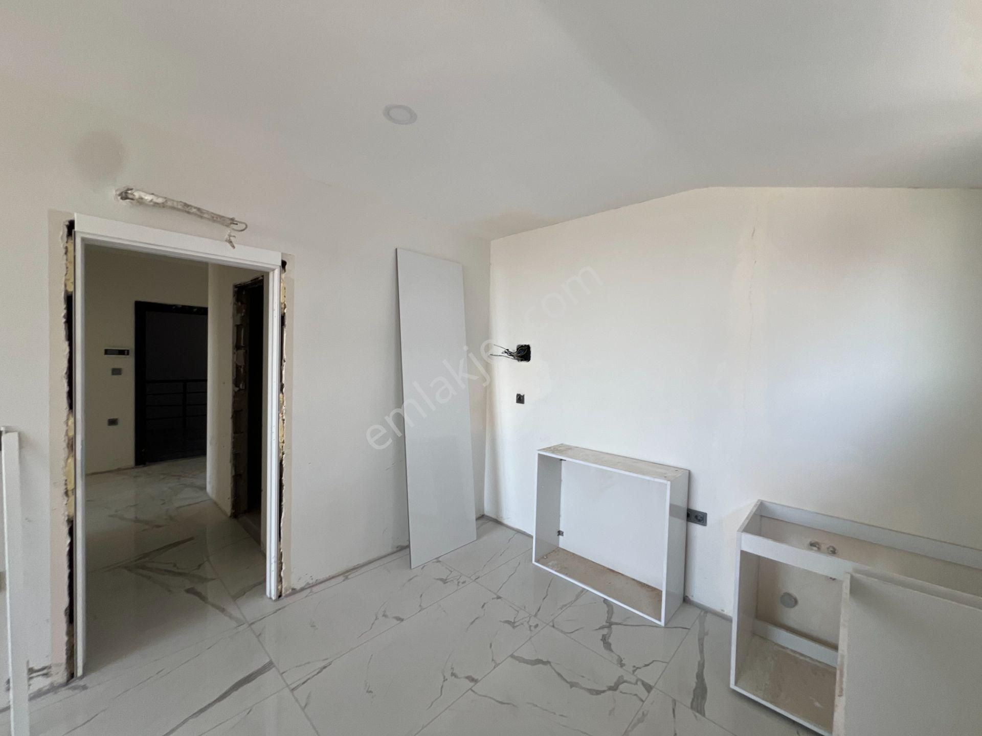 Alanya Tosmurda Satılık 4+2 Site İçi Havuzlu Sıfır Dubleks Daire - Görsel 21