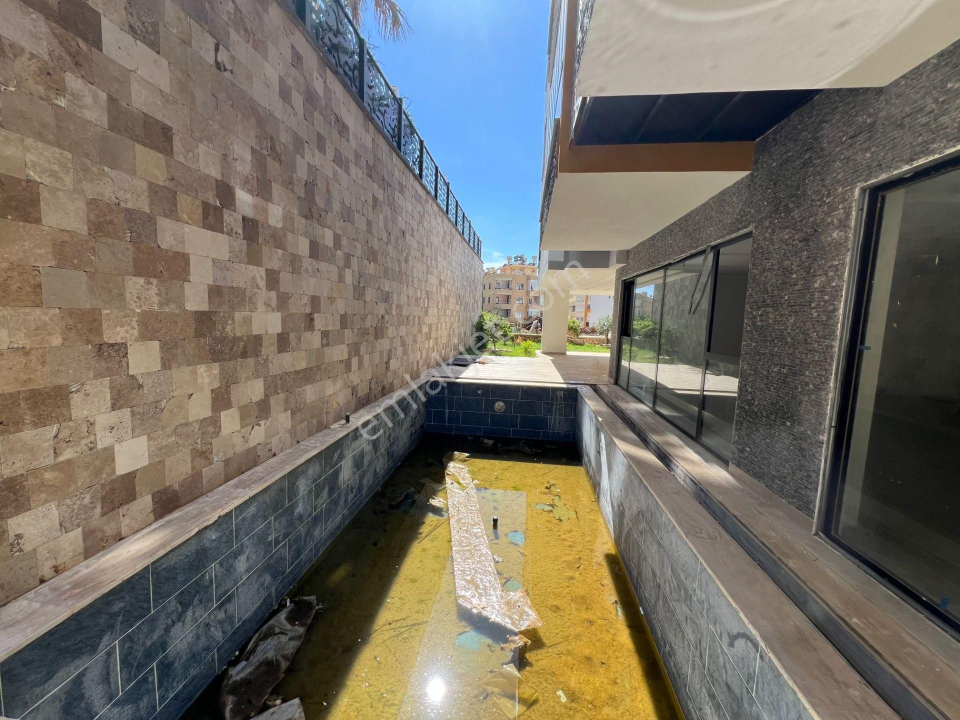 Alanya Tosmurda Satılık 4+2 Site İçi Havuzlu Sıfır Dubleks Daire - Görsel 27