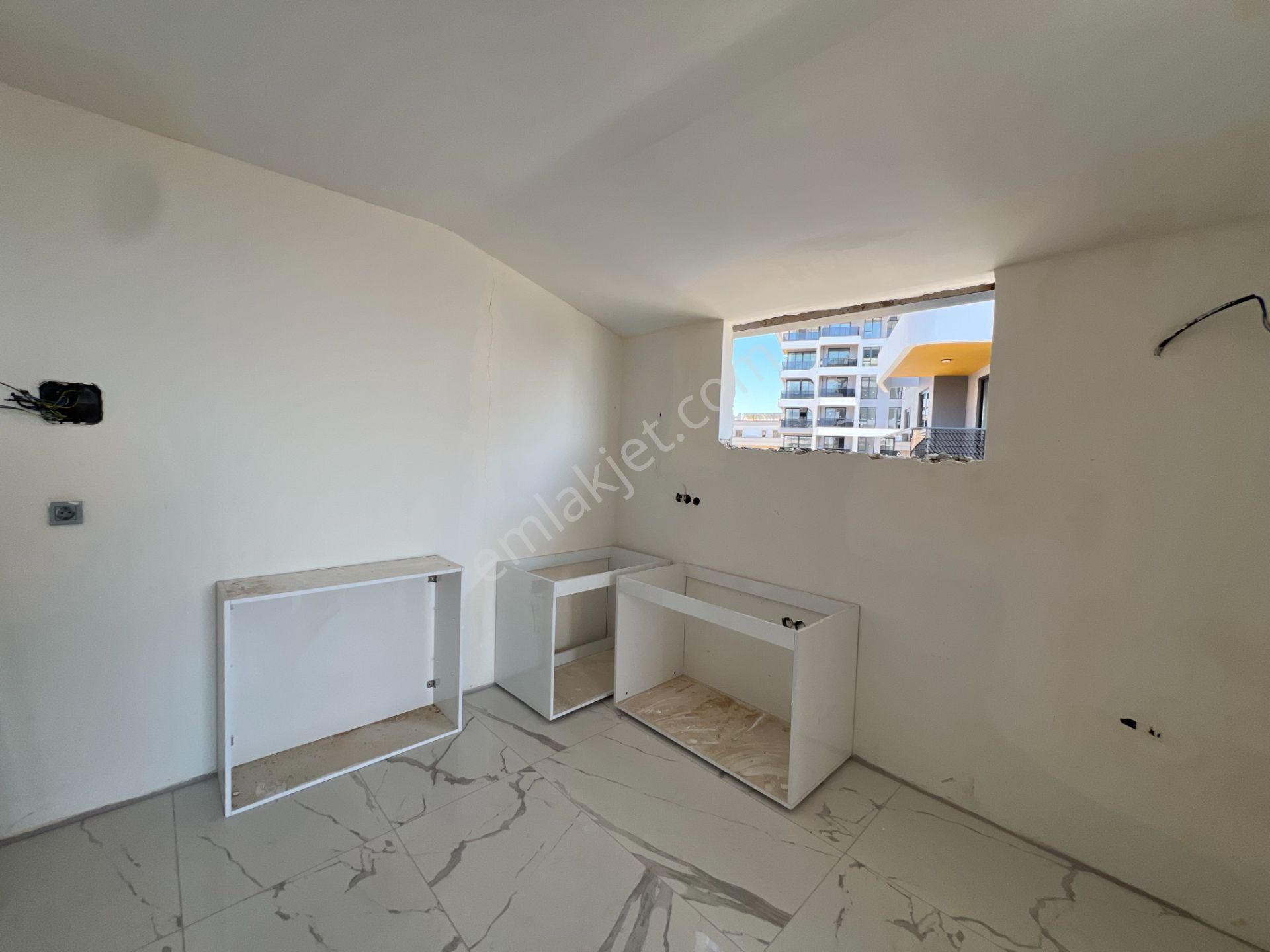 Alanya Tosmurda Satılık 4+2 Site İçi Havuzlu Sıfır Dubleks Daire - Görsel 19