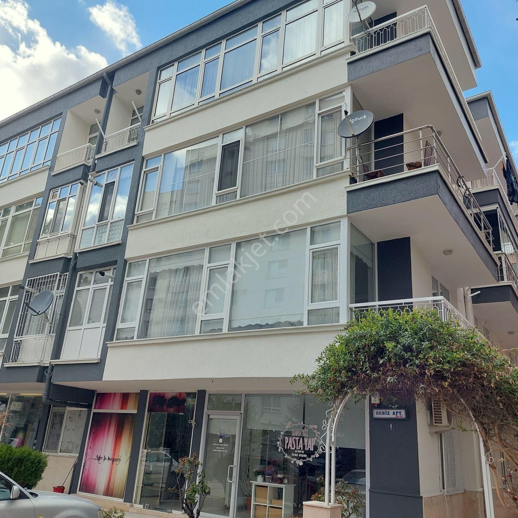 A Group Tan Güzeltepe Mah Abidin Daver Sk Satılık 1kat 3+1 135m2