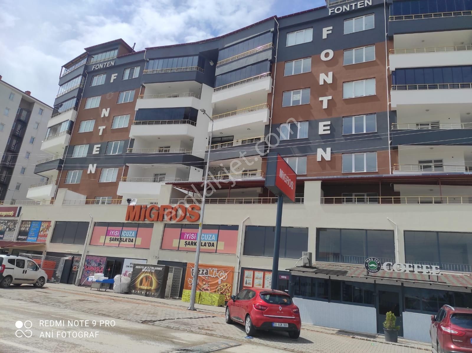 Şarkışla Hsk Rönesans Emlaktan Fonten Sitesinde Full Yapılı 4*1 Daire