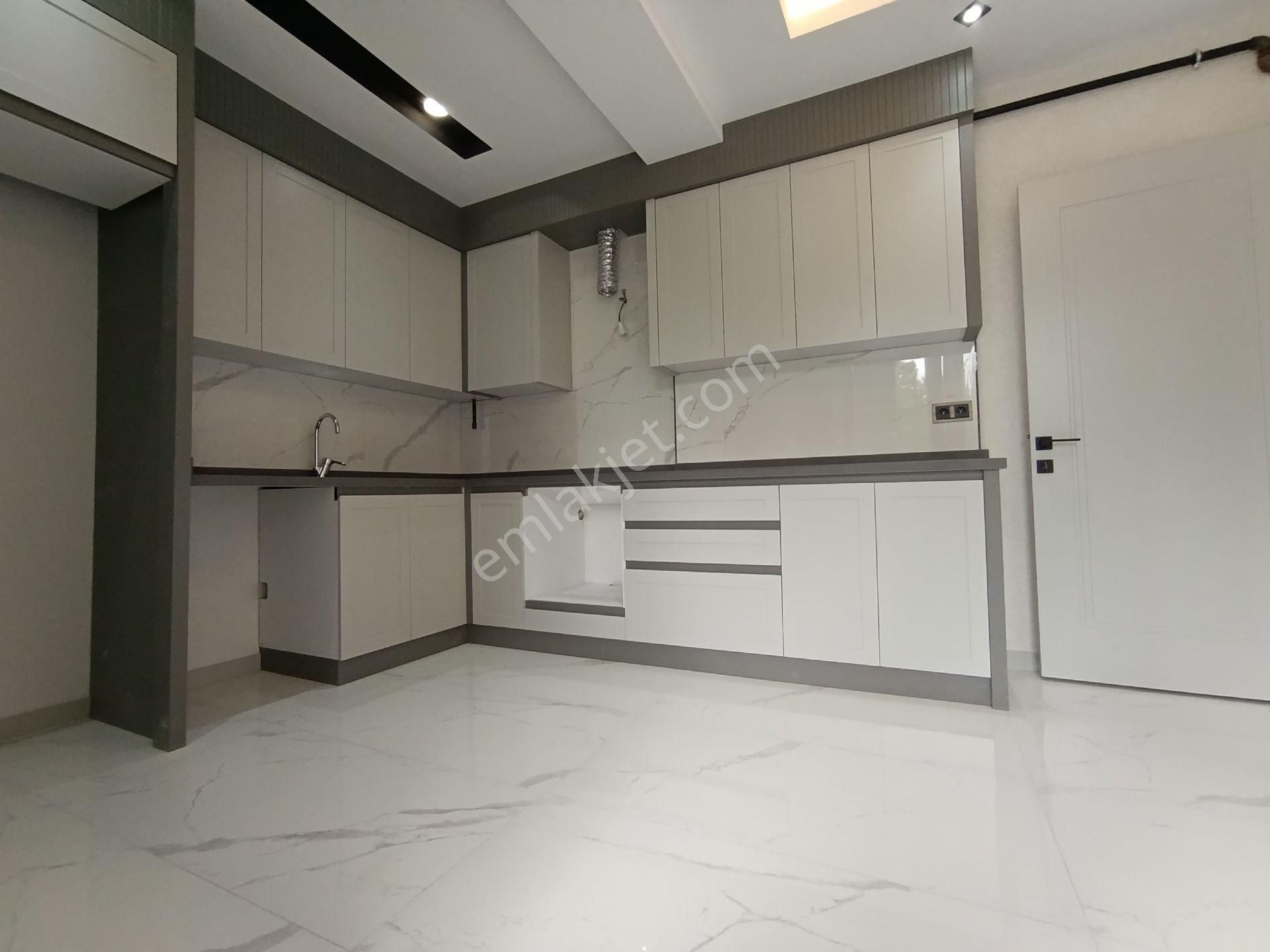 Onurhan Emlaktan Şemiklerde 2+1 120 M2 Lüks Daireler