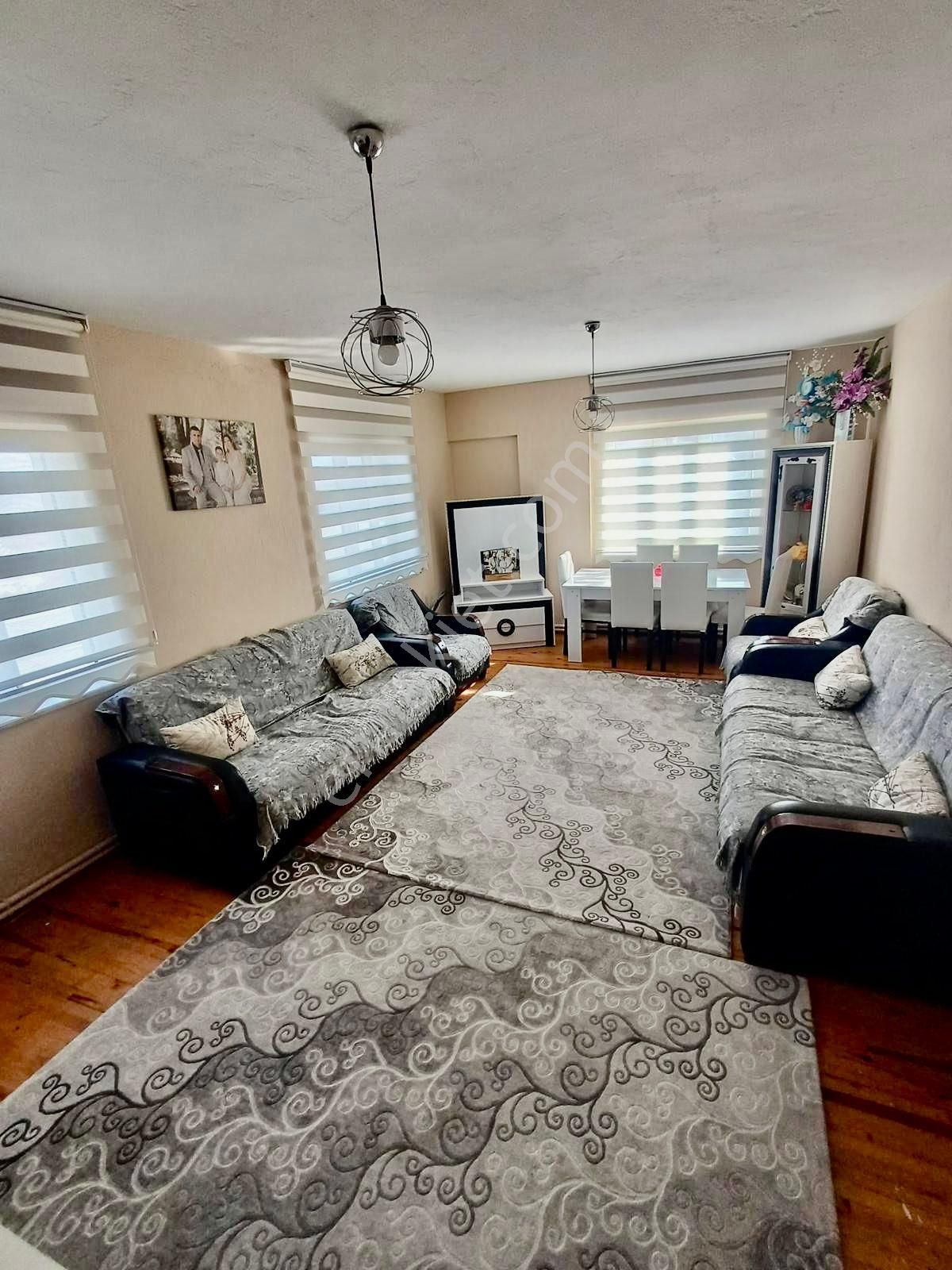 Hacıkaplanlarda 140m2 3+1 3.kat Park Ve Anayol Cepheli Satılık Daire