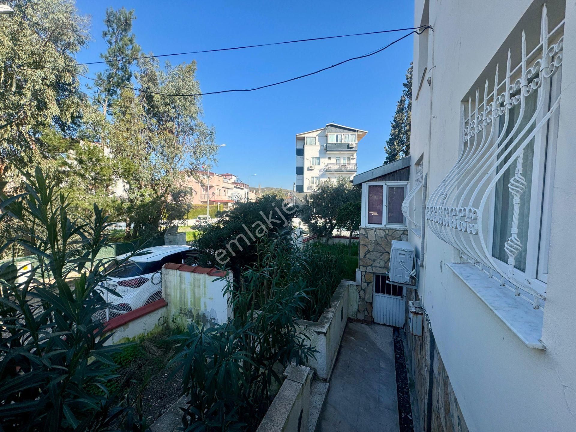 Sığacık'ın Gözdesi Girlen Mevkii De Satılık Villa - Görsel 23