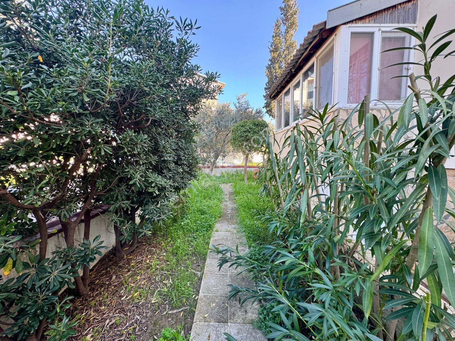 Sığacık'ın Gözdesi Girlen Mevkii De Satılık Villa - Görsel 19