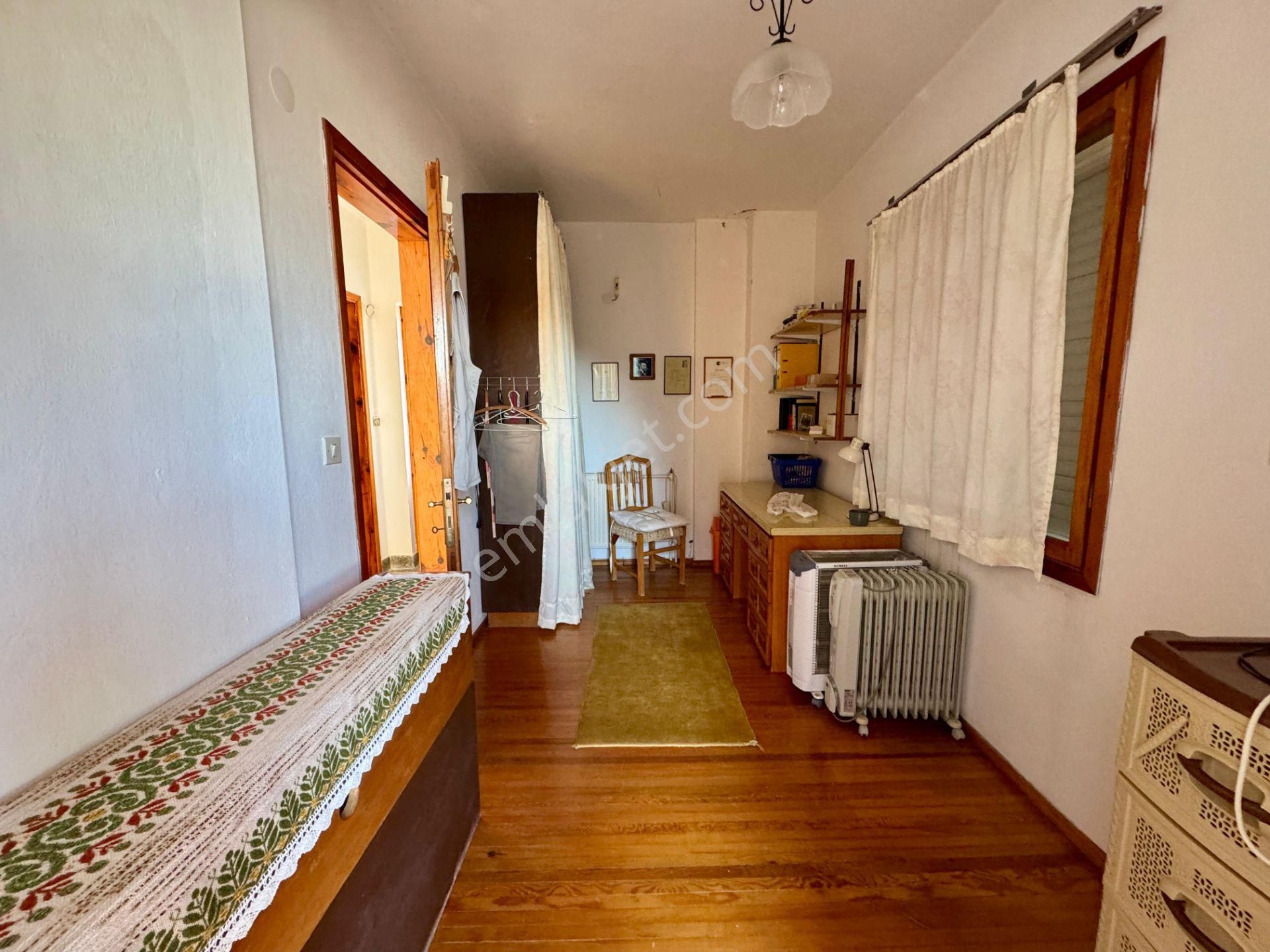 Sığacık'ın Gözdesi Girlen Mevkii De Satılık Villa - Görsel 9