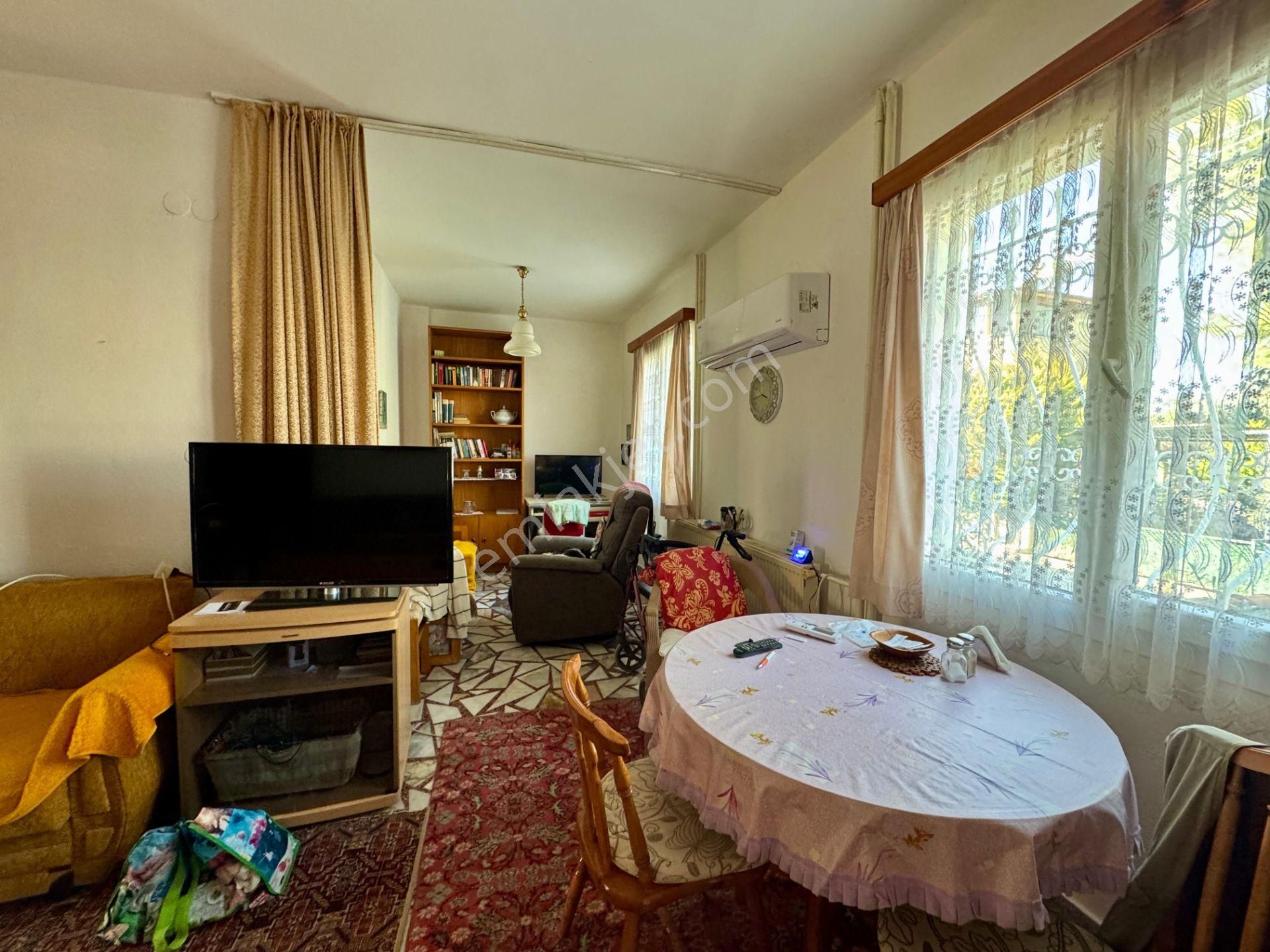 Sığacık'ın Gözdesi Girlen Mevkii De Satılık Villa - Görsel 13