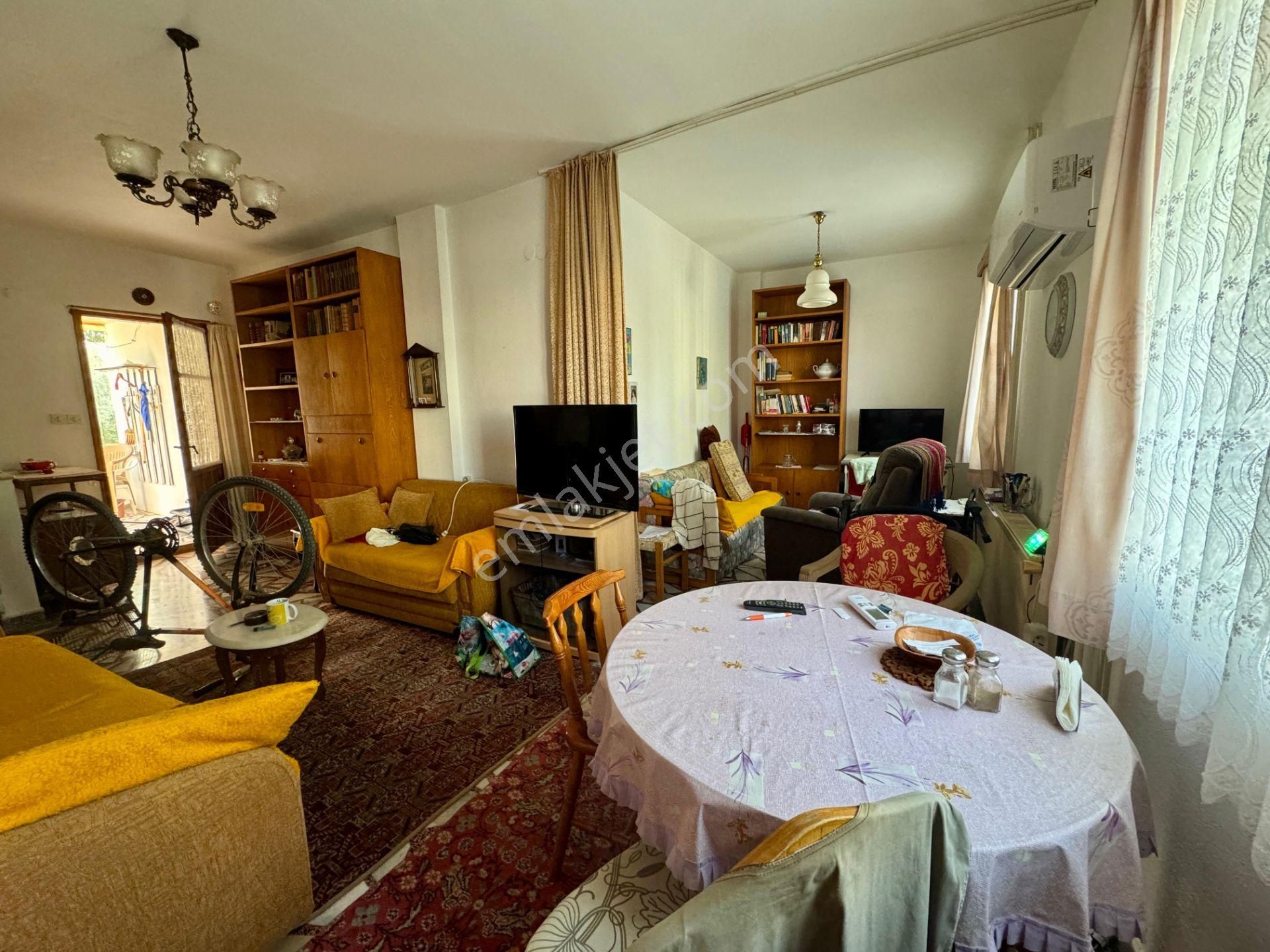 Sığacık'ın Gözdesi Girlen Mevkii De Satılık Villa - Görsel 15