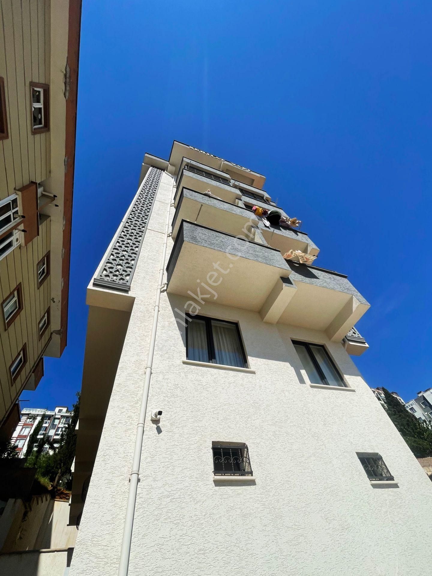 Mertcan Dan Çarşı Mah Arakat 3+1 İskanlı Manzaralı Lüks Daire