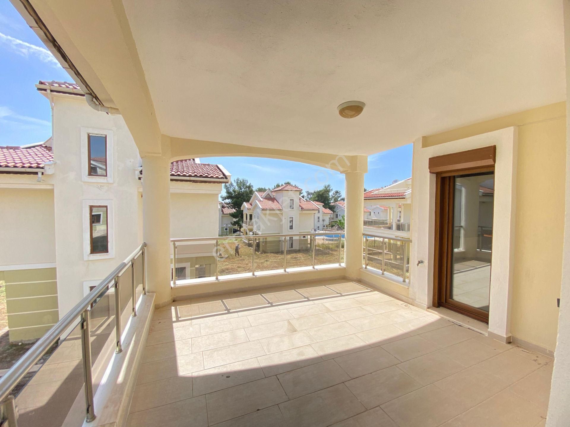 Aydın Akbük'te Satılık 3+1 Dubleks Havuzlu Site İçerisinde Villa - Görsel 24