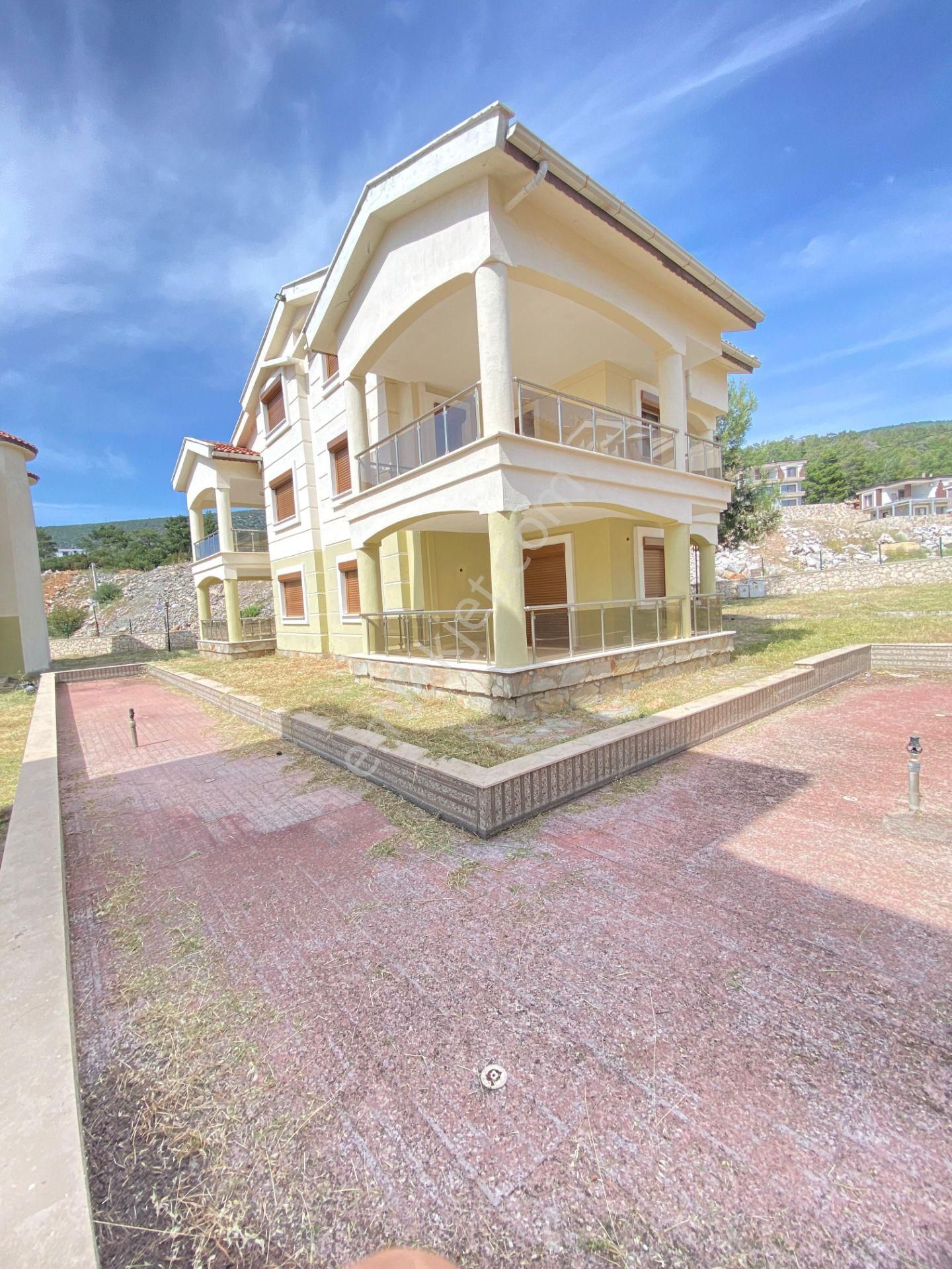Aydın Akbük'te Satılık 3+1 Dubleks Havuzlu Site İçerisinde Villa - Görsel 34