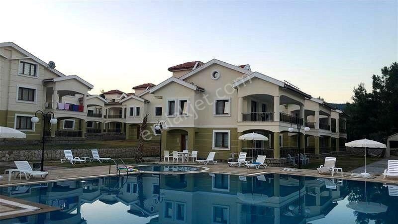 Aydın Akbük'te Satılık 3+1 Dubleks Havuzlu Site İçerisinde Villa