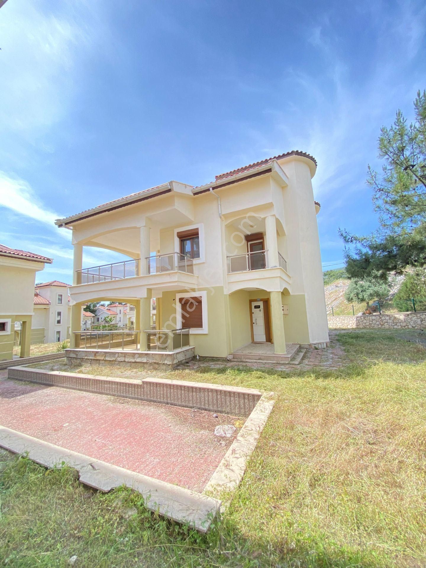 Aydın Akbük'te Satılık 3+1 Dubleks Havuzlu Site İçerisinde Villa - Görsel 33