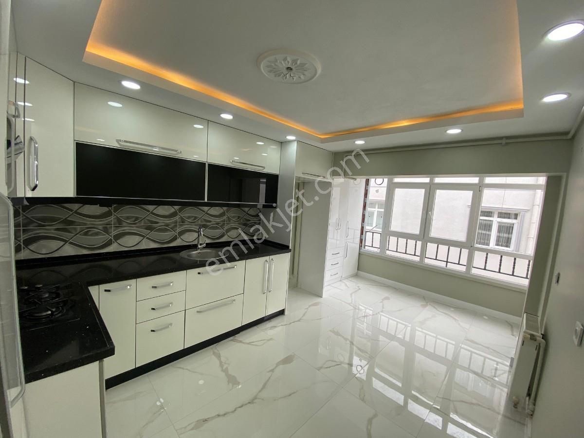 Sincan Mareşal Çakmak Mh 3+1 Lüx Yapılı Asansörlü Bağımsız Daire