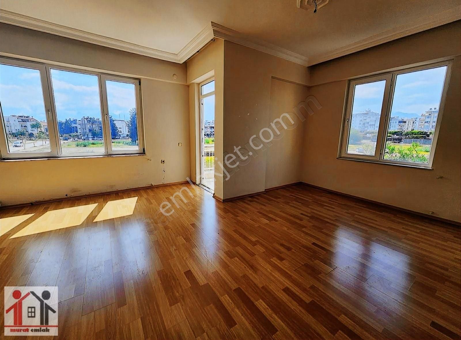 Konyaaltı Arapsuyunda 3+1 Katda Kiralık Bakımlı Daire